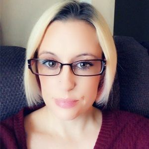 Meet your Posher, Rhiannone